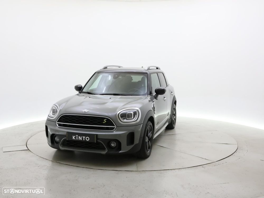 MINI Countryman Cooper SE ALL4 Auto - 12