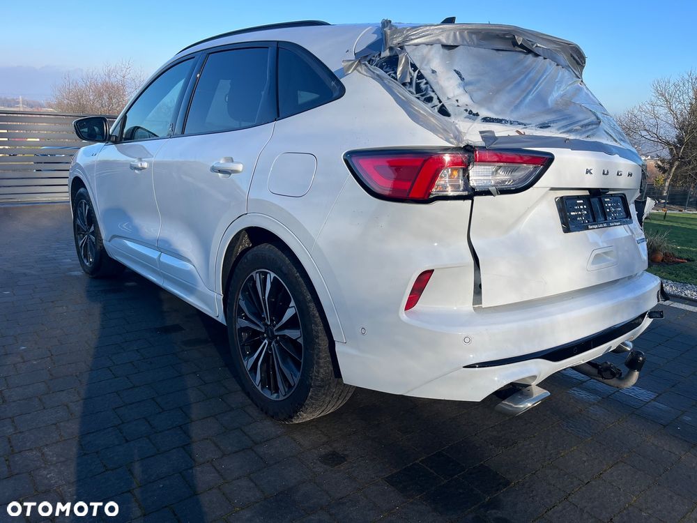 Ford Kuga 2.5 Duratec FHEV 4x4 ST-LINE - 14