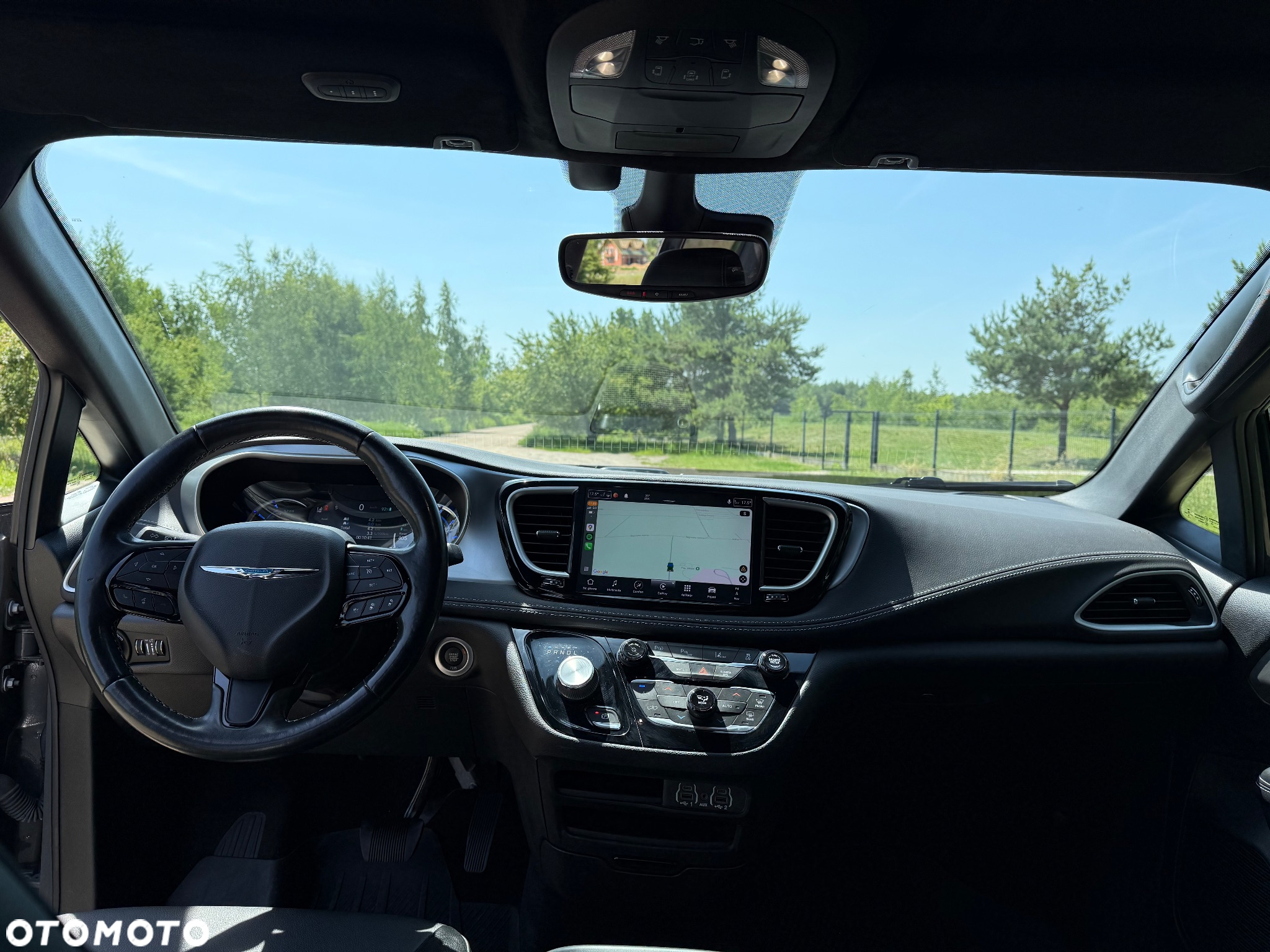 Chrysler Pacifica - 13