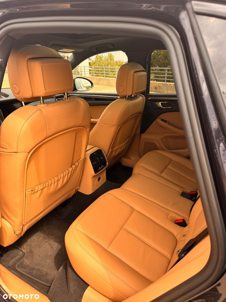 Porsche Macan PDK - 13