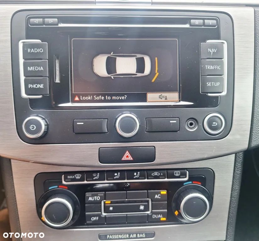 Volkswagen Passat 1.4 TSI BMT Comfortline - 15