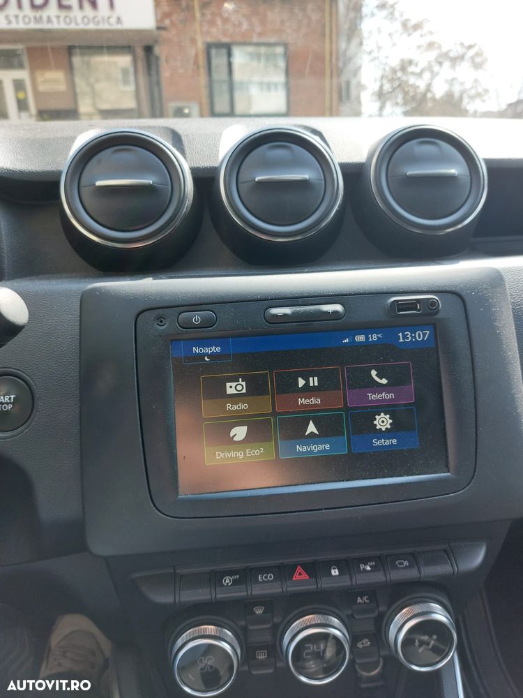 Dacia Duster TCe 130 2WD GPF Prestige - 8