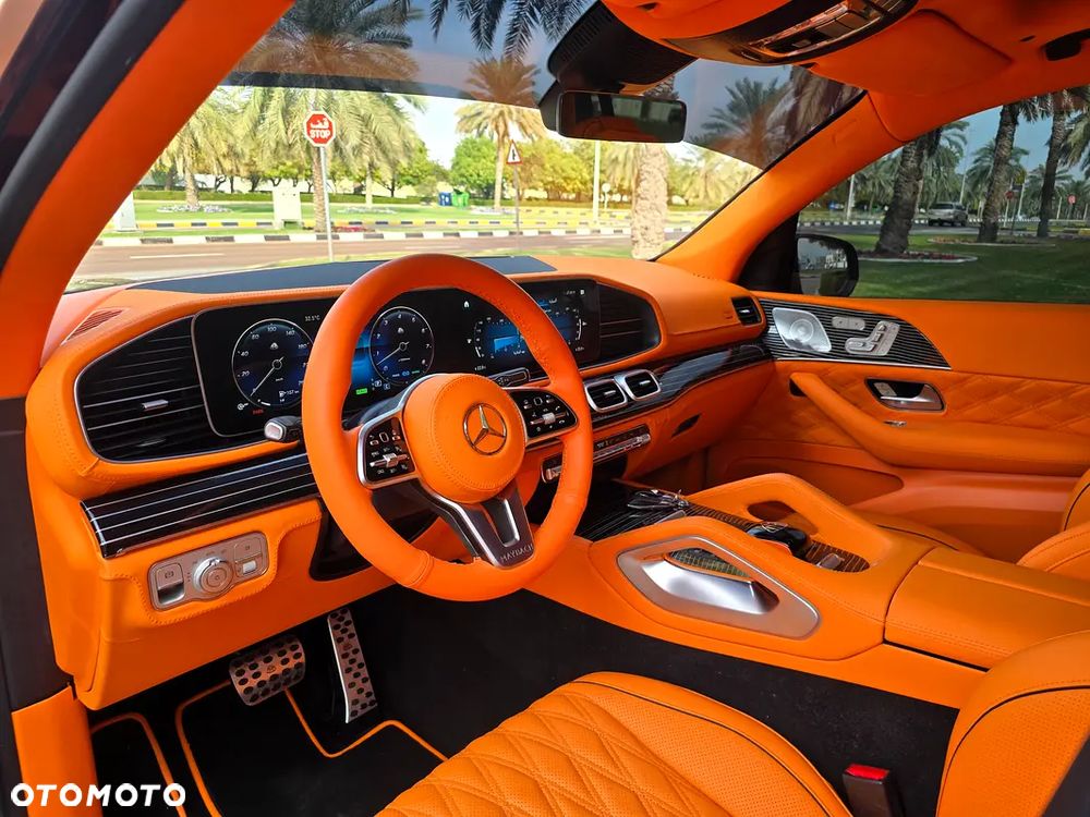 Mercedes-Benz GLS - 9