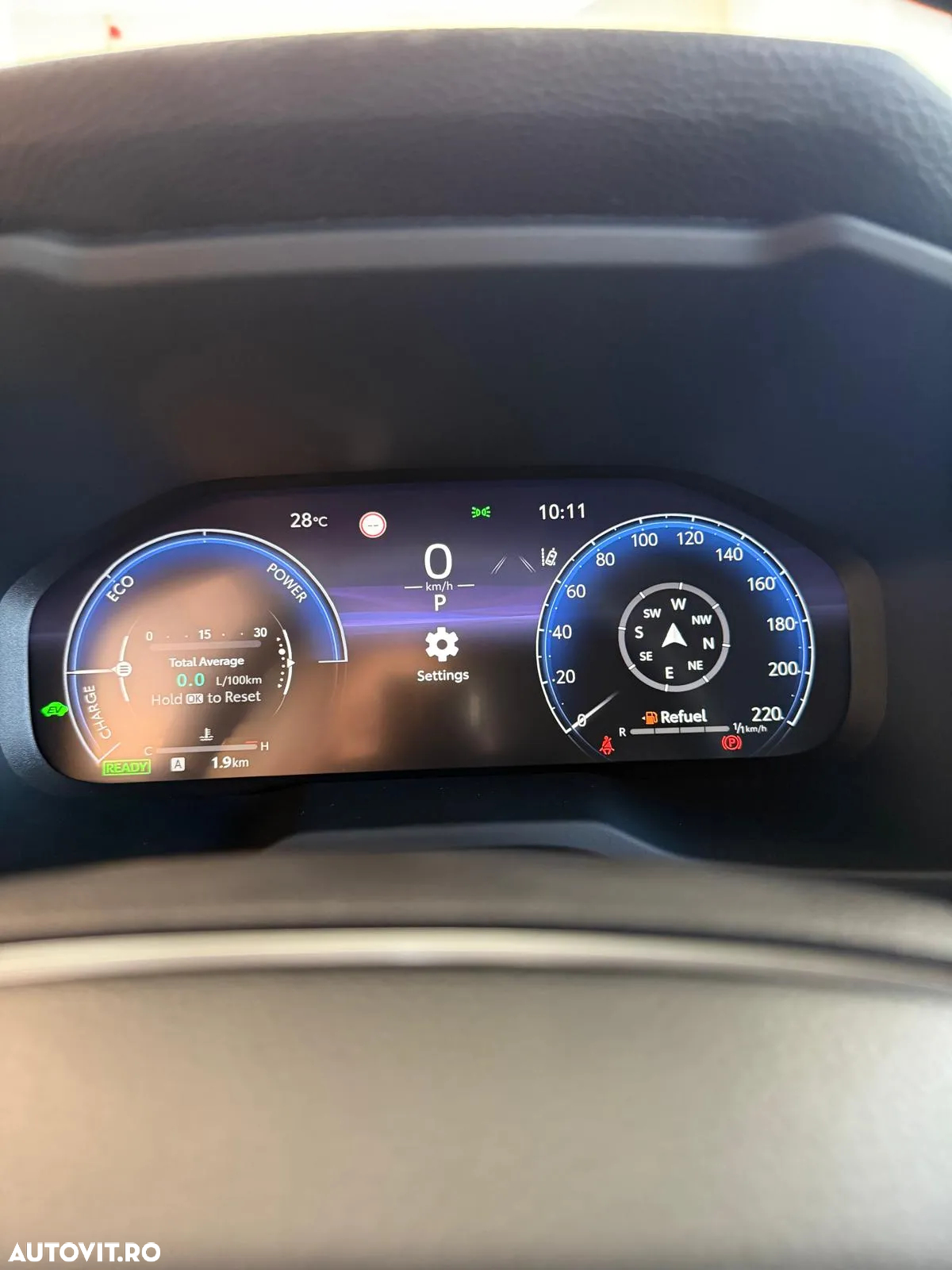 Toyota RAV4 2.5 Hybrid VVT-iE 4x4 Luxury Premium - 11