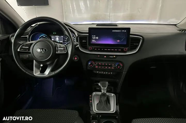 Kia XCeed 1.6 GDI 6DCT PHEV Vision - 3