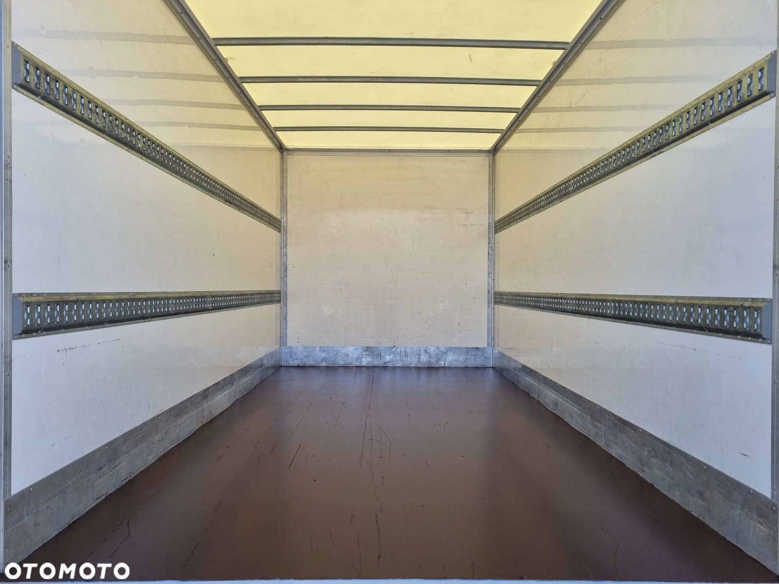 Volkswagen Crafter *89999zł NETTO* Kontener 8 ePAL 2,0 TDi/140KM - 12