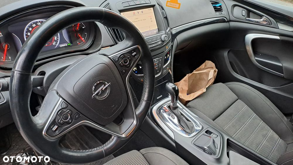 Opel Insignia 2.0 CDTI Cosmo - 11