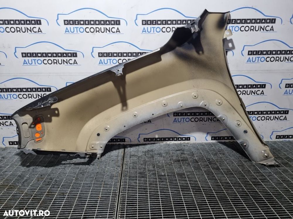 Aripa Dreapta Fata Jeep Renegade 2014 - 2018 4 Usi NEGRU 601 (1025) - 2
