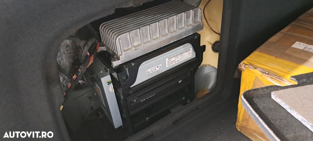 Dezmembrez Audi A6 C6 culori LY9B , LZ9Y , LY7Q , LZ7R , LZ5B - 25