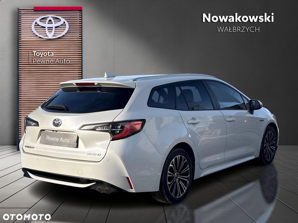 Toyota Corolla 2.0 Hybrid Comfort - 3