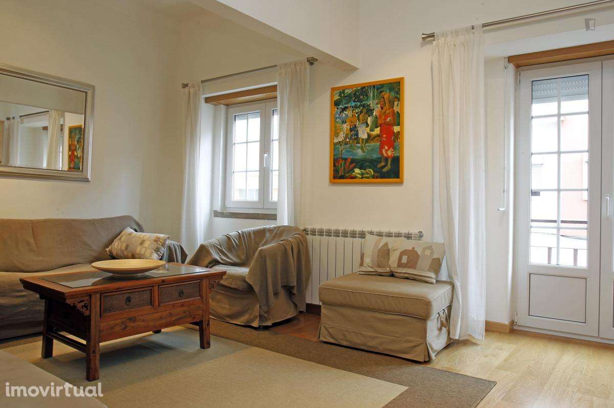 Quarto - localizado em Alameda Lisbon - Grande imagem: 3/13