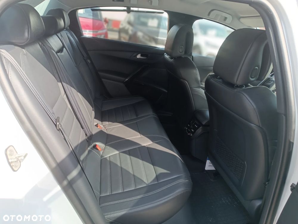 Peugeot 508 BlueHDi 180 EAT6 Stop&Start GT - 22