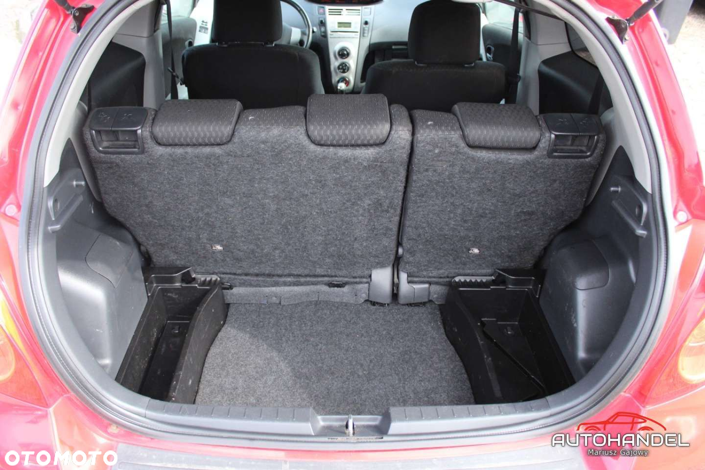Toyota Yaris - 15