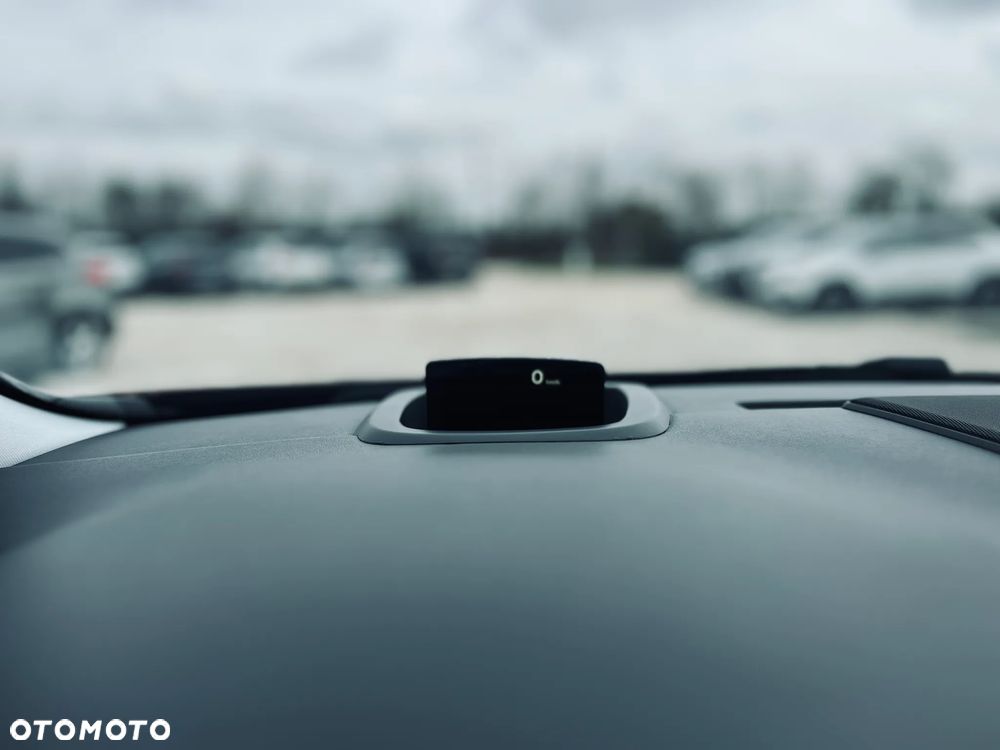 Peugeot 508 RXH Hybrid4 - 36