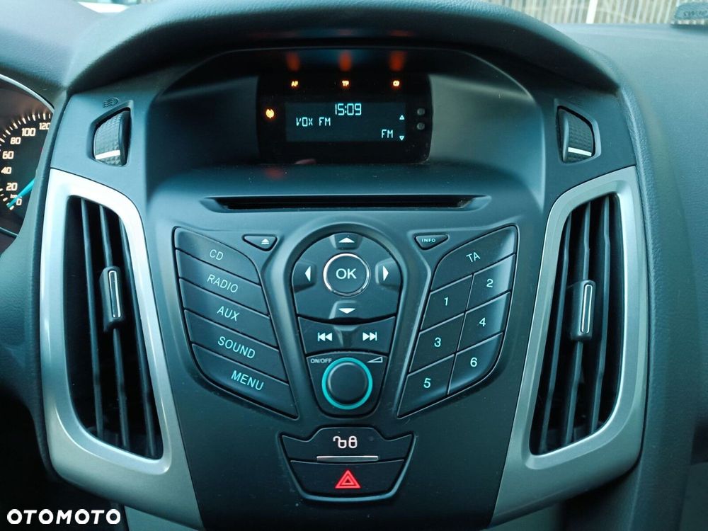 Ford Focus 1.6 Gold X - 15