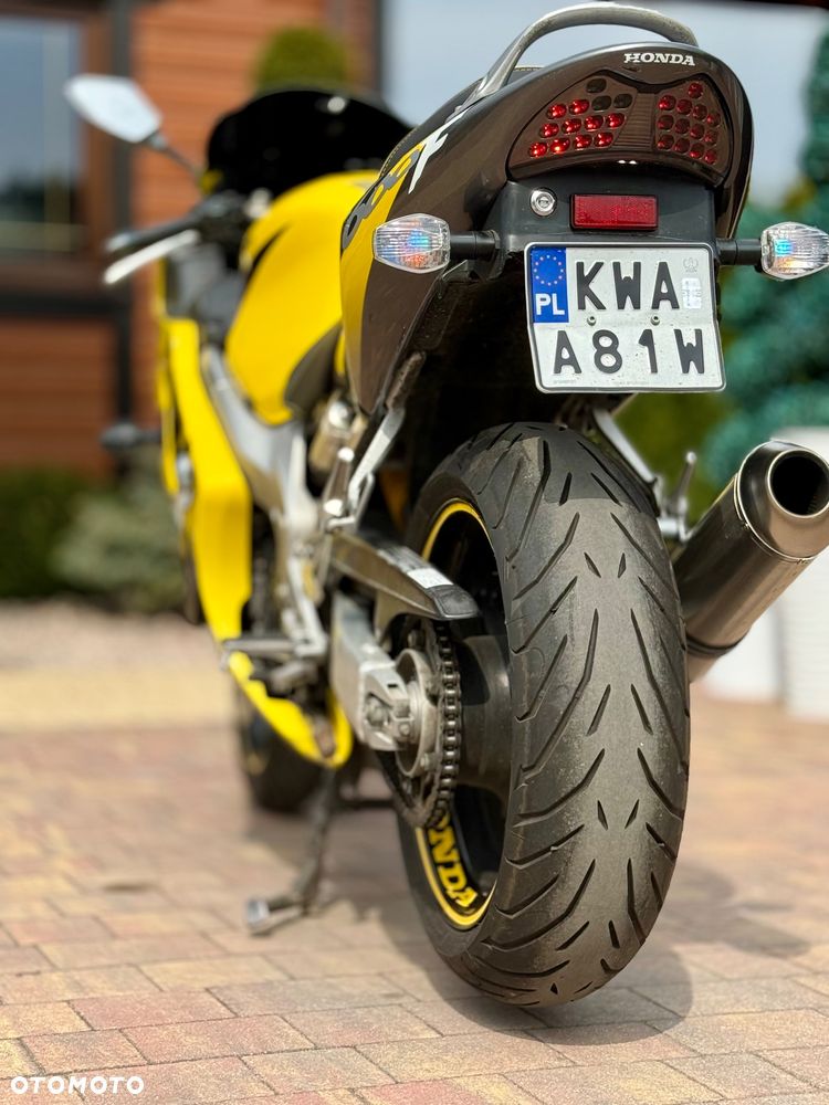 Honda CBR - 4