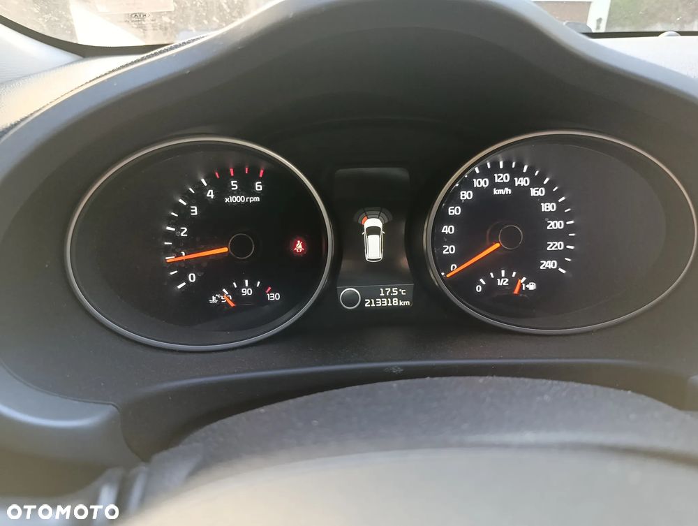 Kia Sportage - 10