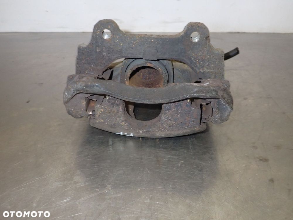 ZACISK HAMULCA PRAWY PRZÓD FIAT GRANDE PUNTO - 5