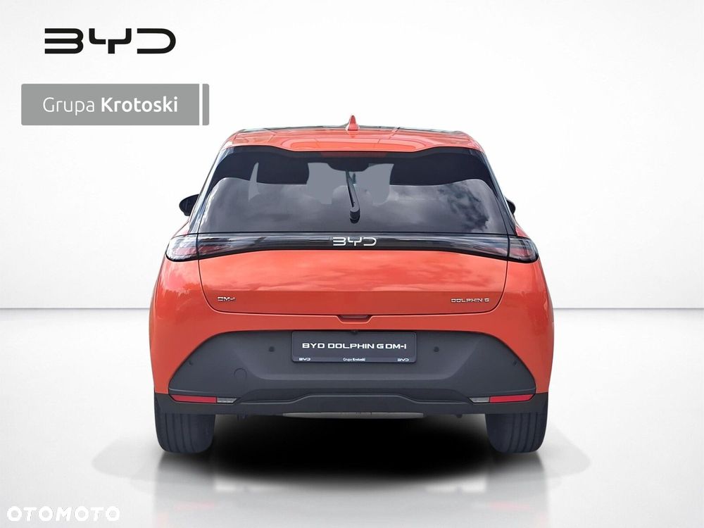 BYD Dolphin - 7