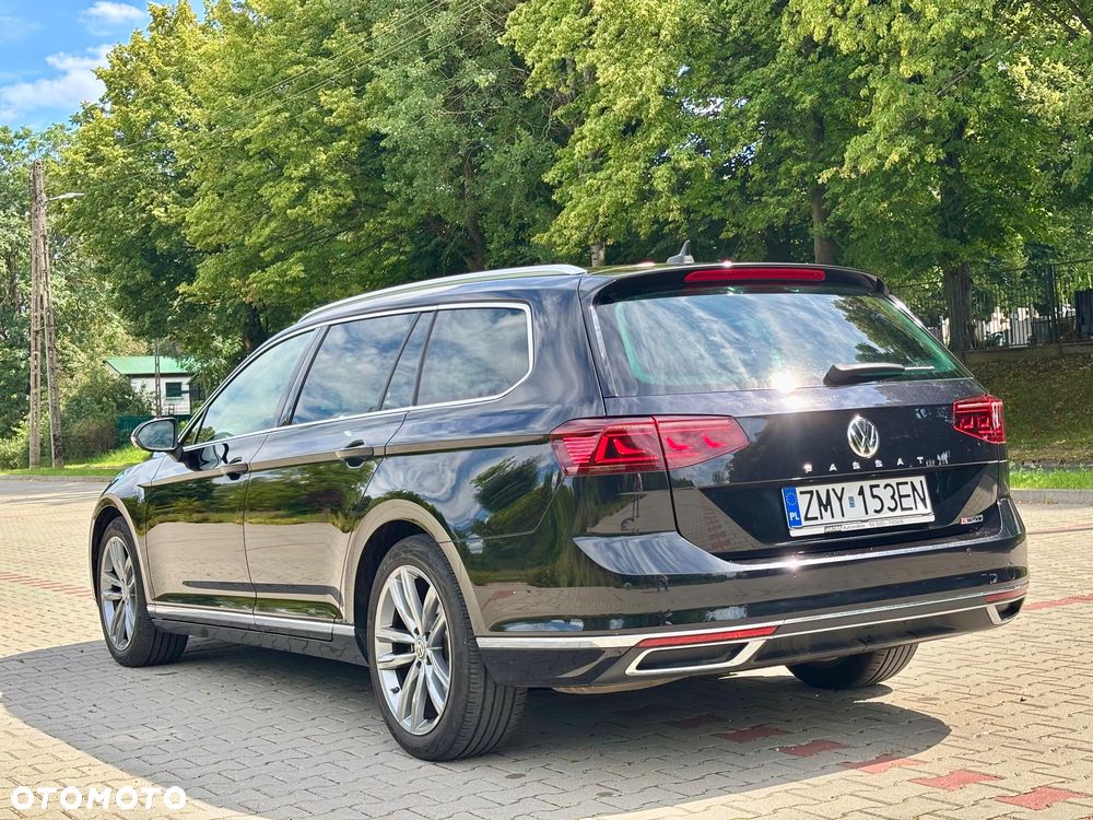 Volkswagen Passat 2.0 TDI 4Mot Elegance DSG - 13