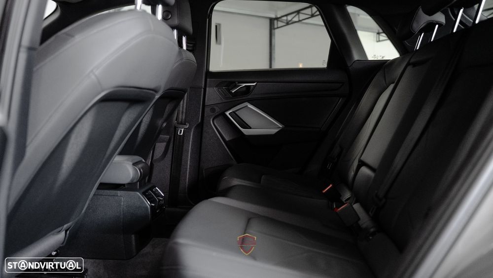 Audi Q3 35 TDI S line S tronic - 39