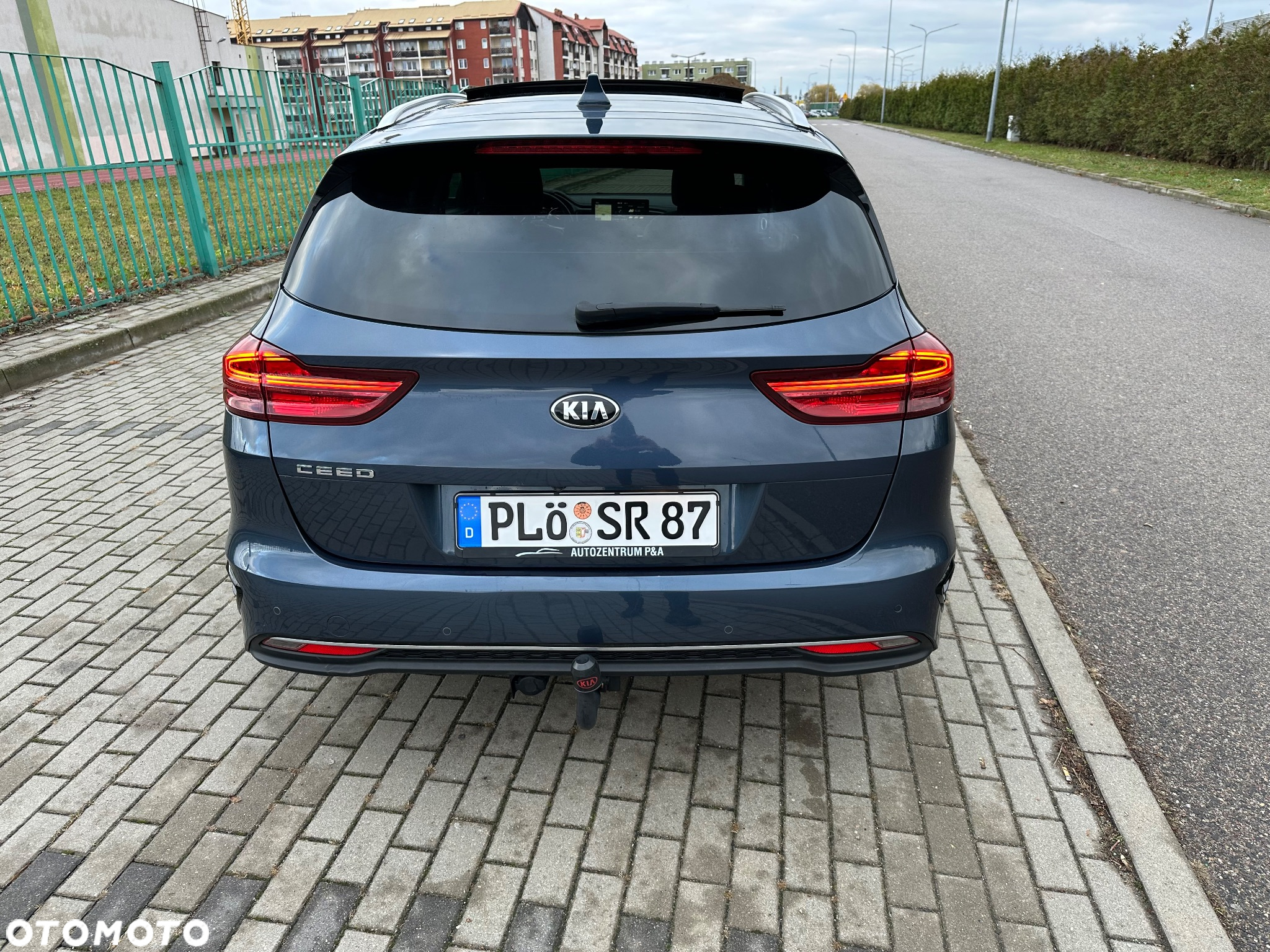 Kia Ceed 1.6 CRDi Platinum Edition - 3