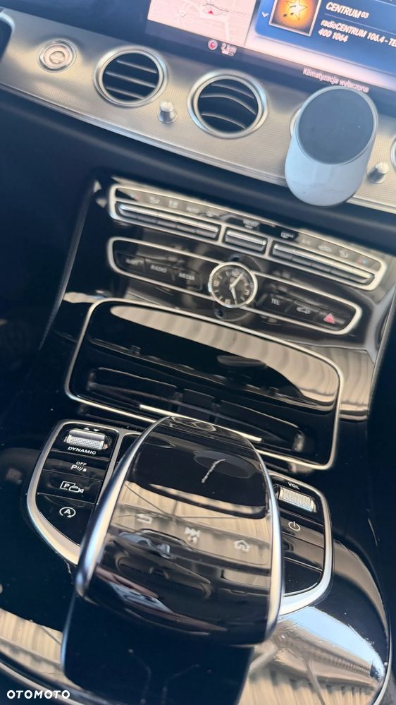 Mercedes-Benz Klasa E 400 d 4Matic 9G-TRONIC - 25