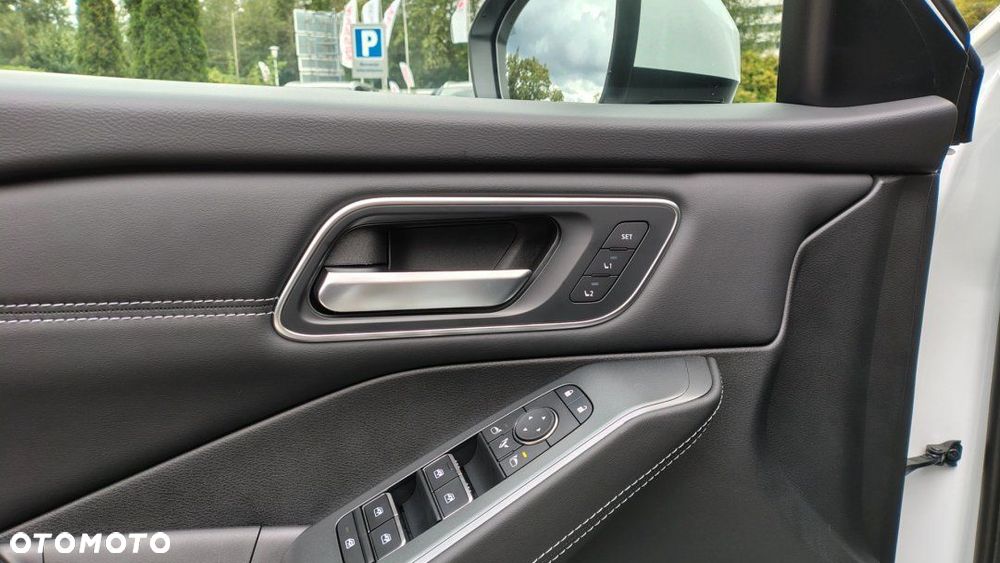 Nissan Qashqai - 11