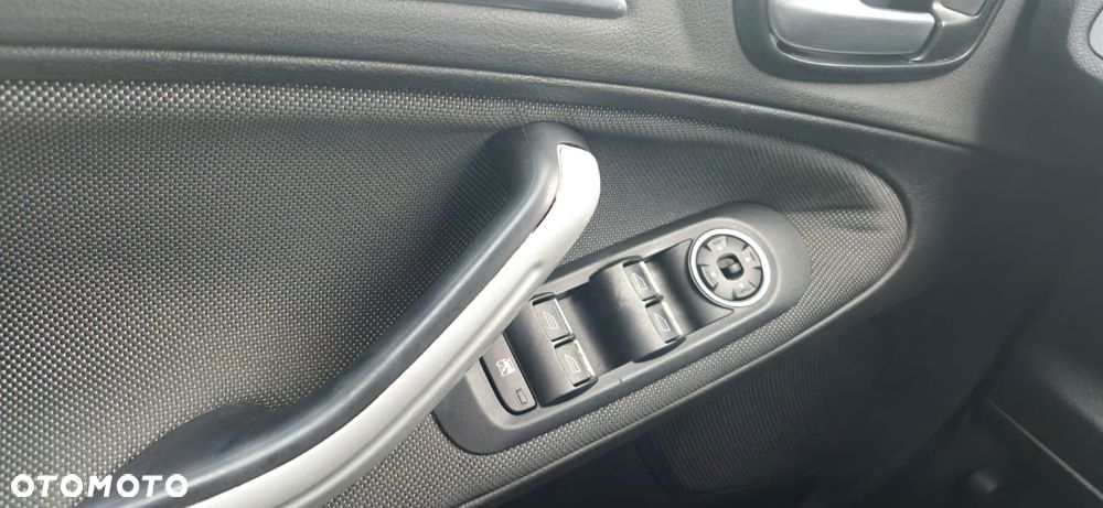 Ford S-Max 2.0 TDCi Titanium - 31