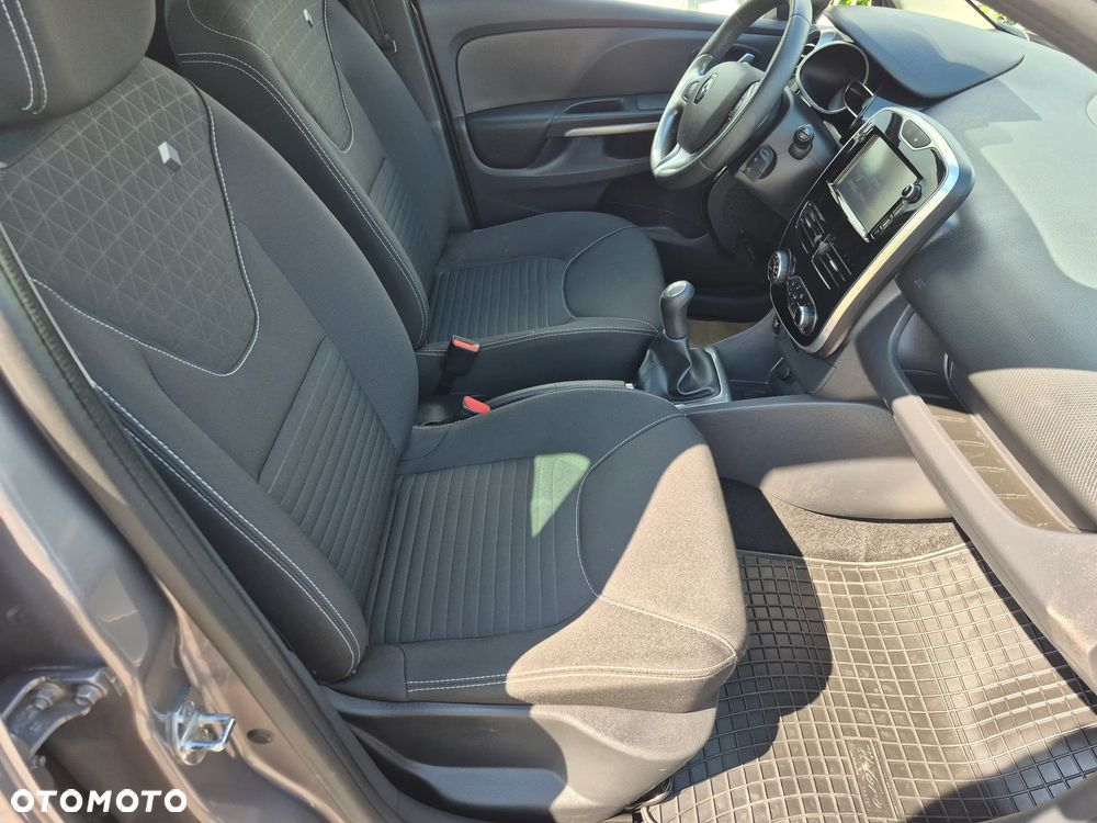 Renault Clio 1.2 16V Limited - 26