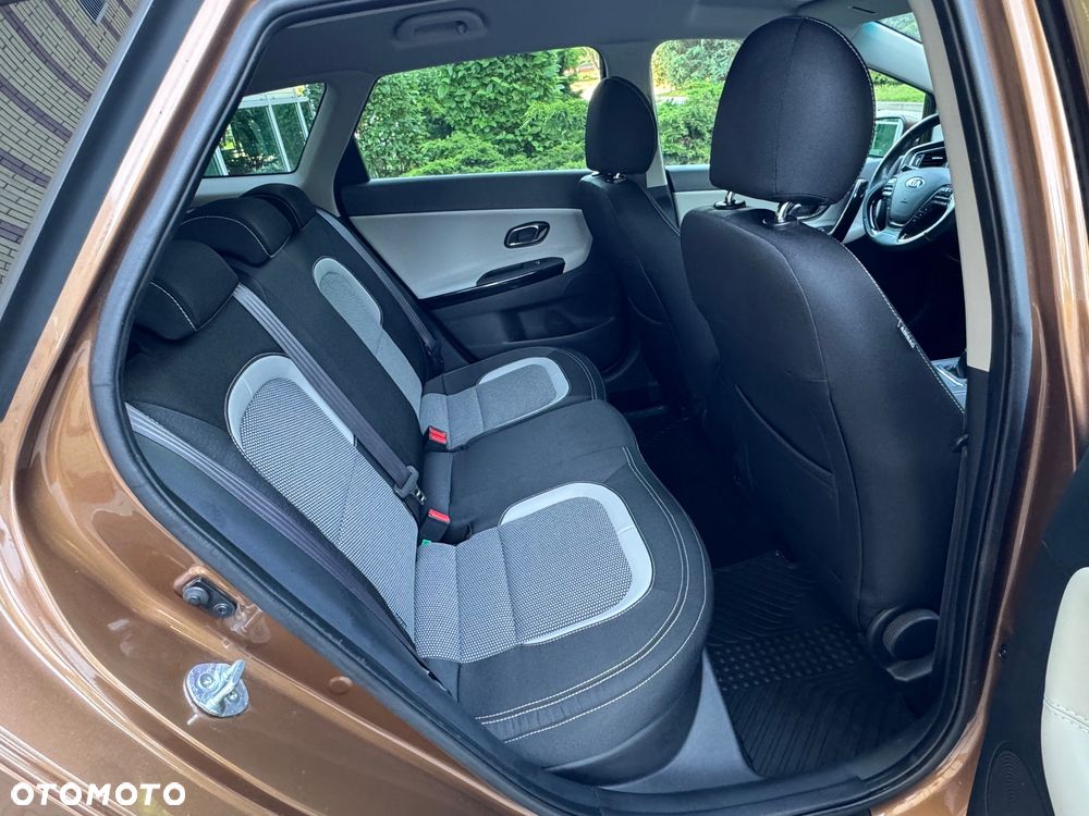 Kia Ceed 1.6 CRDi 136 ISG Dream-Team Edition - 26