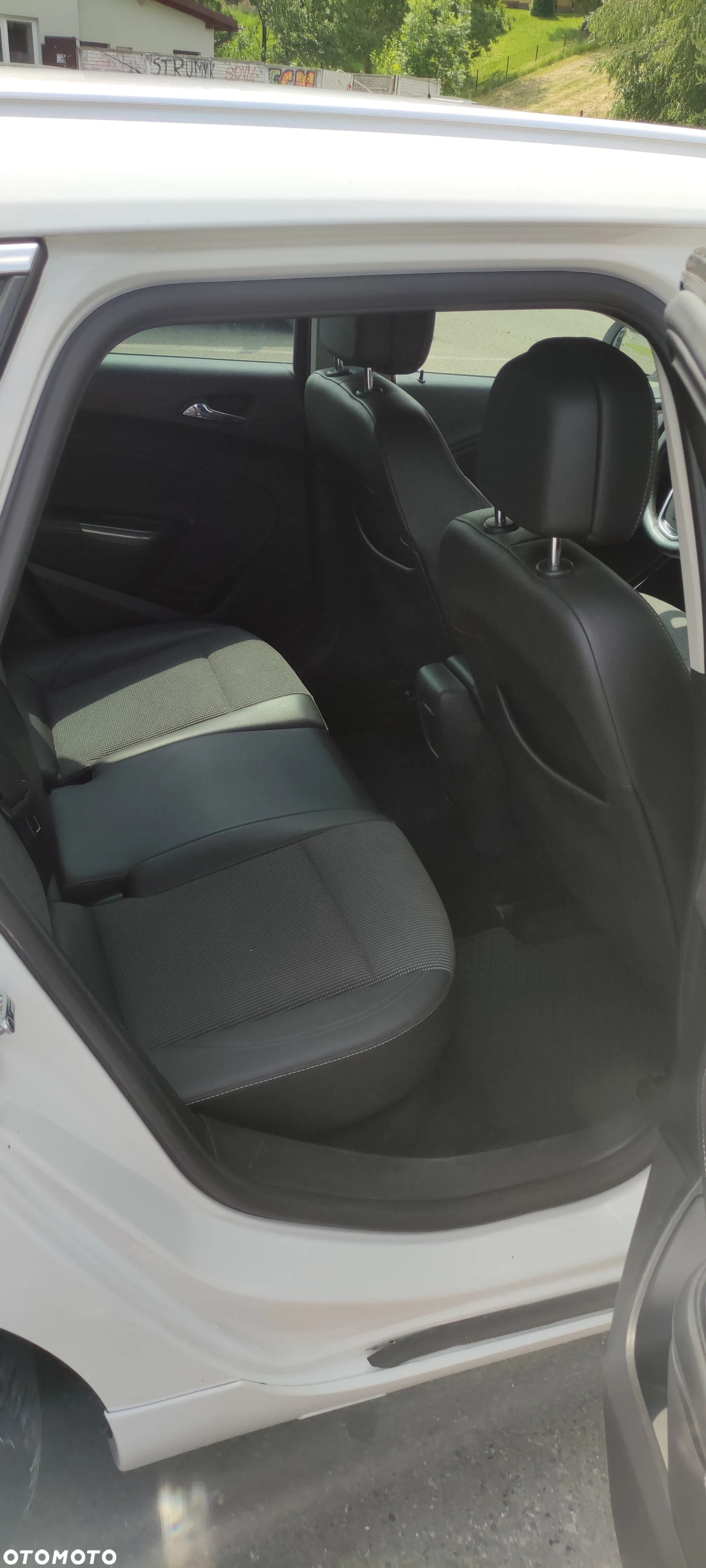 Opel Astra - 11