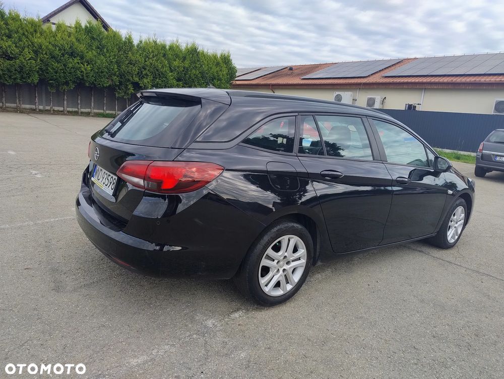 Opel Astra V 1.5 CDTI Edition S&S - 8