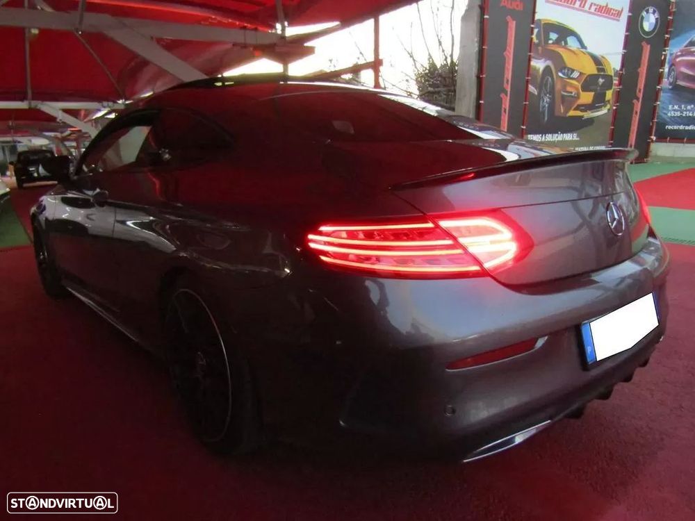 Mercedes-Benz C 220 d AMG Line - 20