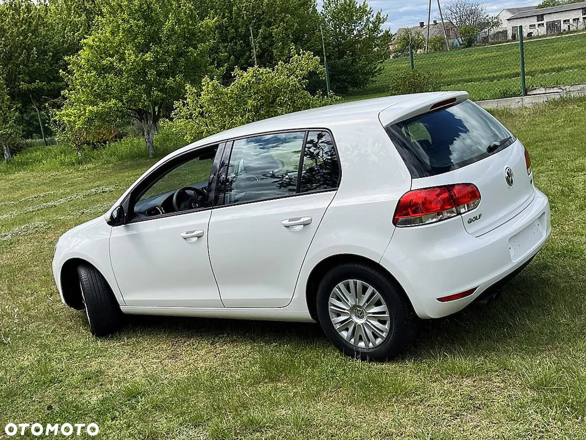 Volkswagen Golf - 3