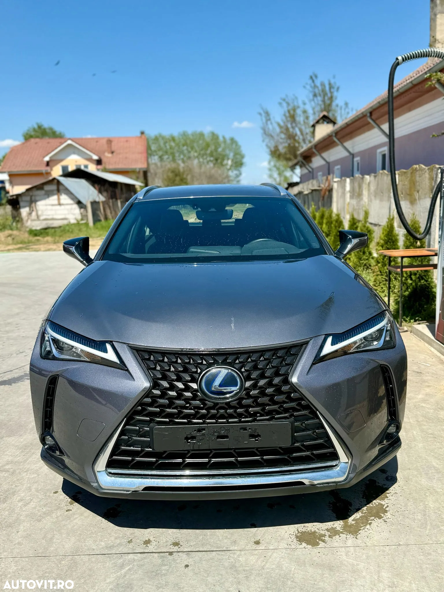 Lexus UX 250h 2.0L HEV 20H- (178 HP) 4X2 CVT Business - 35