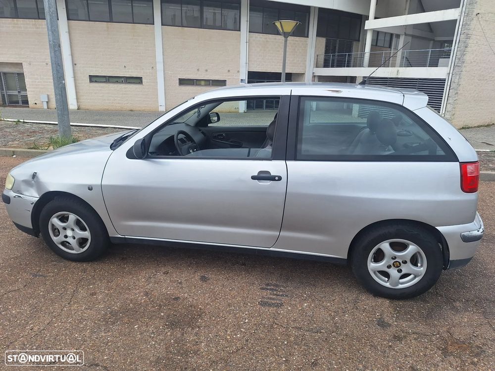 SEAT Ibiza 1.4 Mpi Crono - 10
