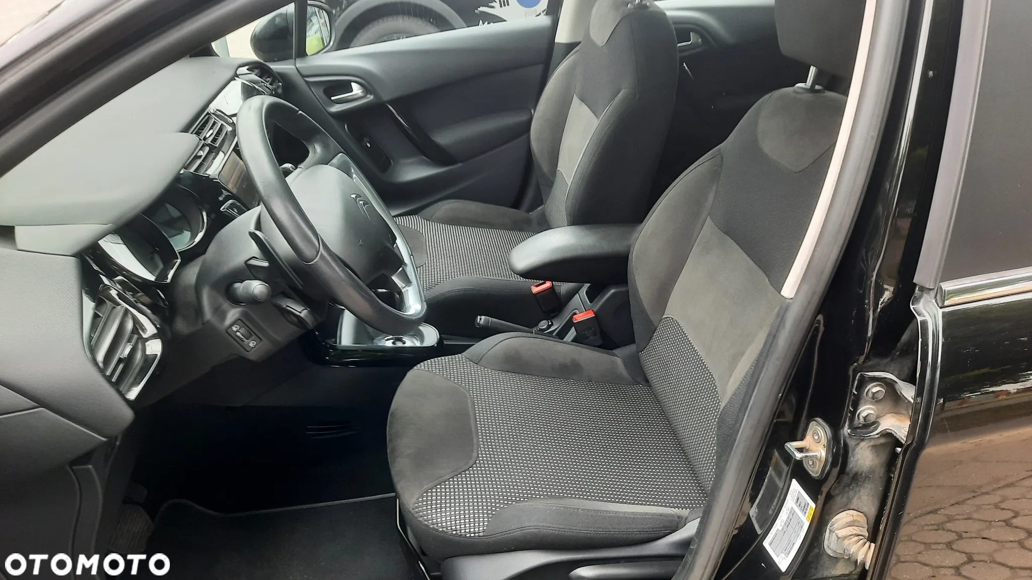 Citroën C3 1.2 e-VTi Exclusive ETG - 12
