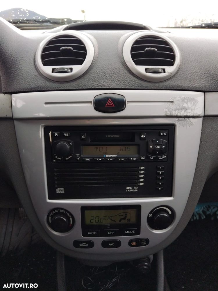 Chevrolet Lacetti 1.8 CDX - 15