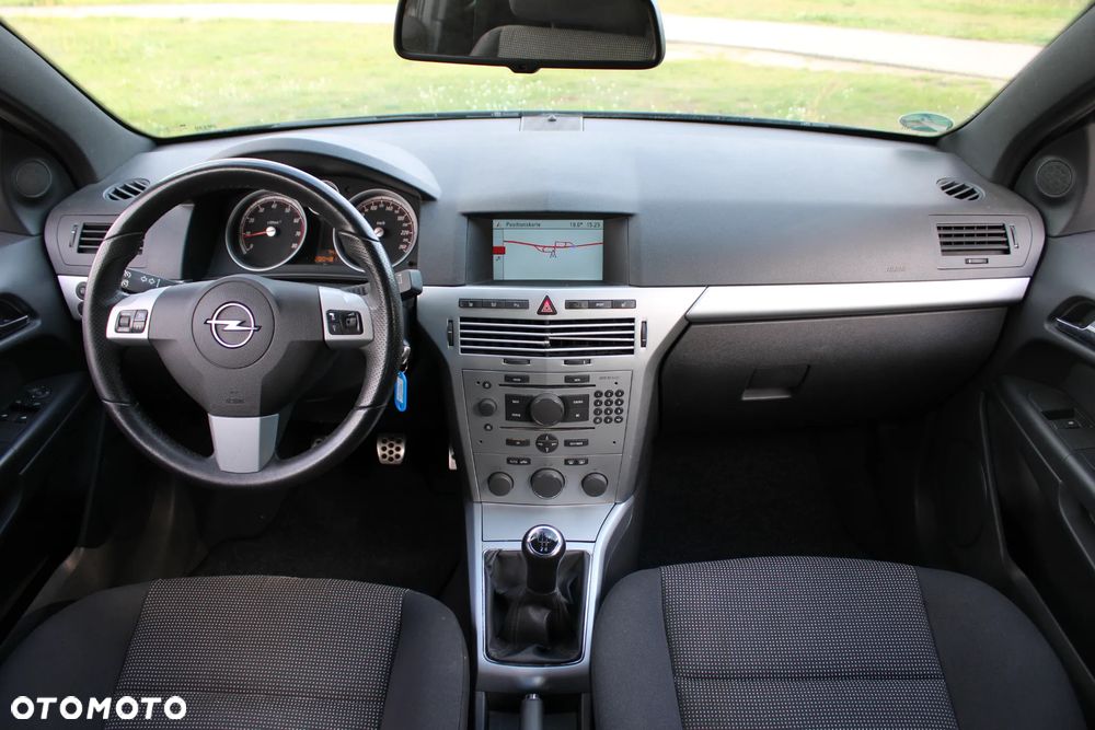 Opel Astra - 13