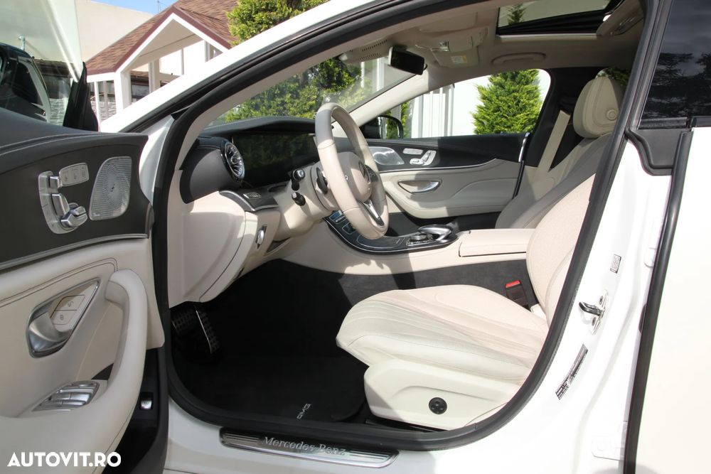 Mercedes-Benz CLS - 16