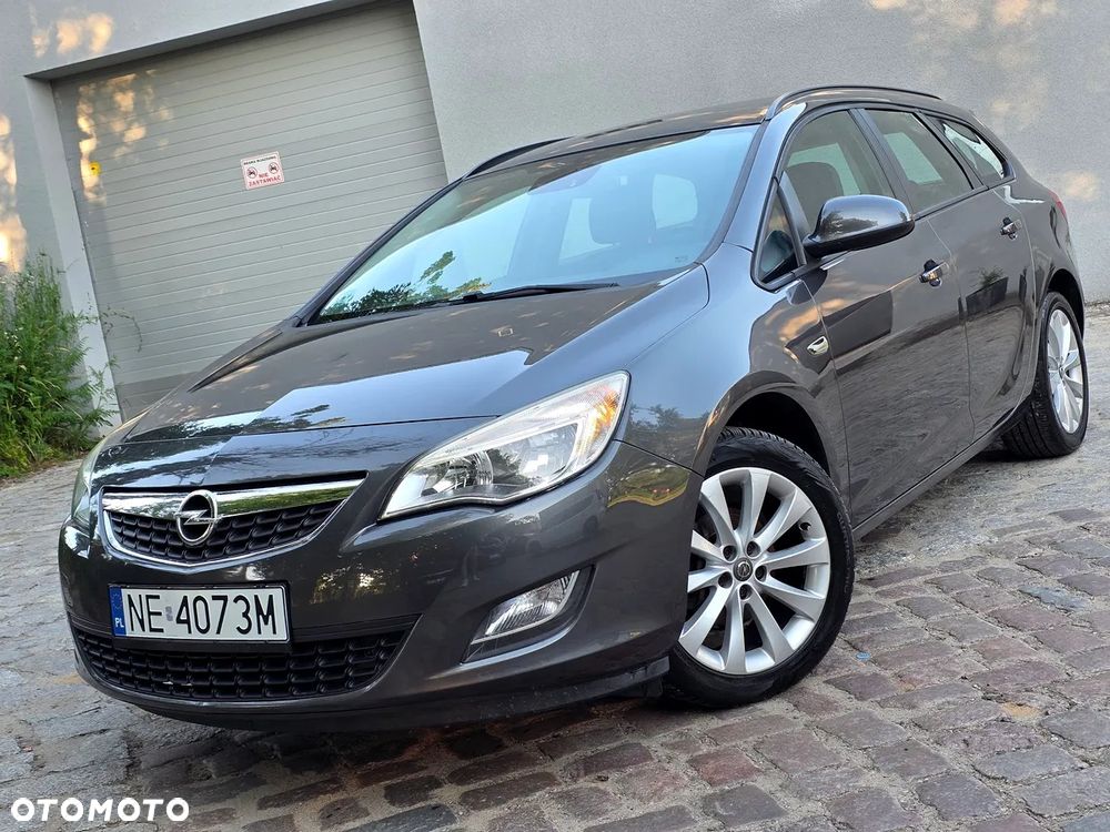 Opel Astra 1.4 T Cosmo - 2