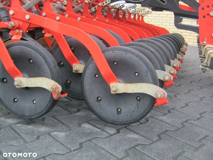 Kuhn HR 304 + VENTA LC 3000 - 11