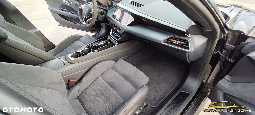 Audi e-tron GT - 17