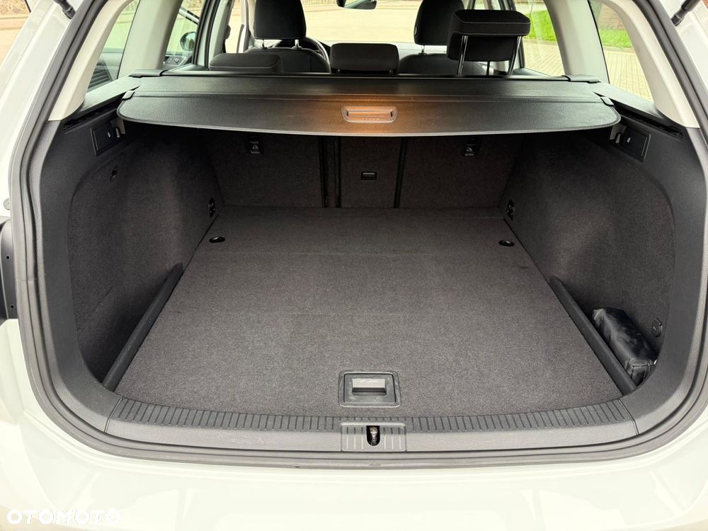 Volkswagen Golf 1.6 TDI BlueMotion Technology Trendline - 37