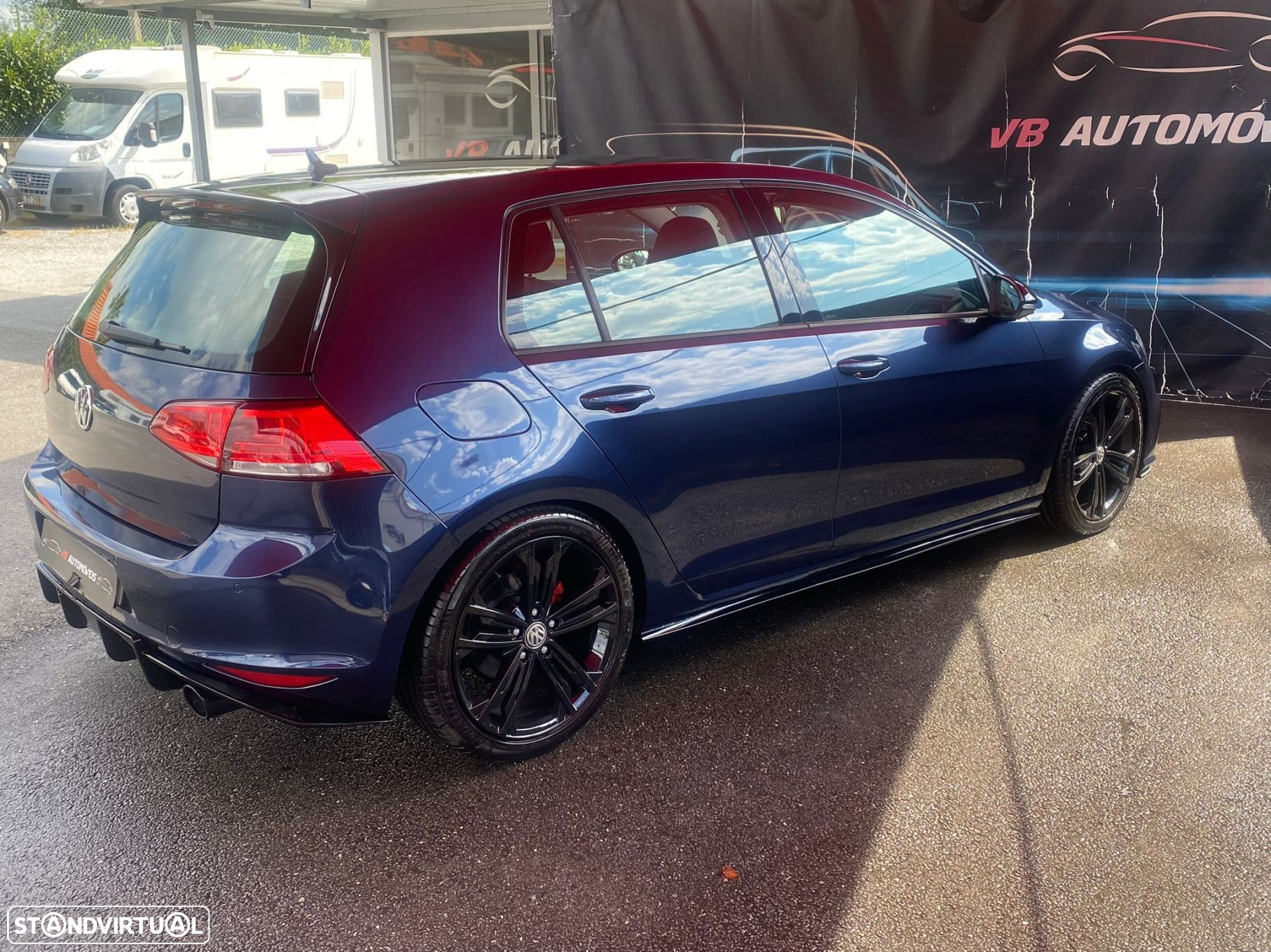 VW Golf 1.6 TDi BlueMotion Confortline - 16