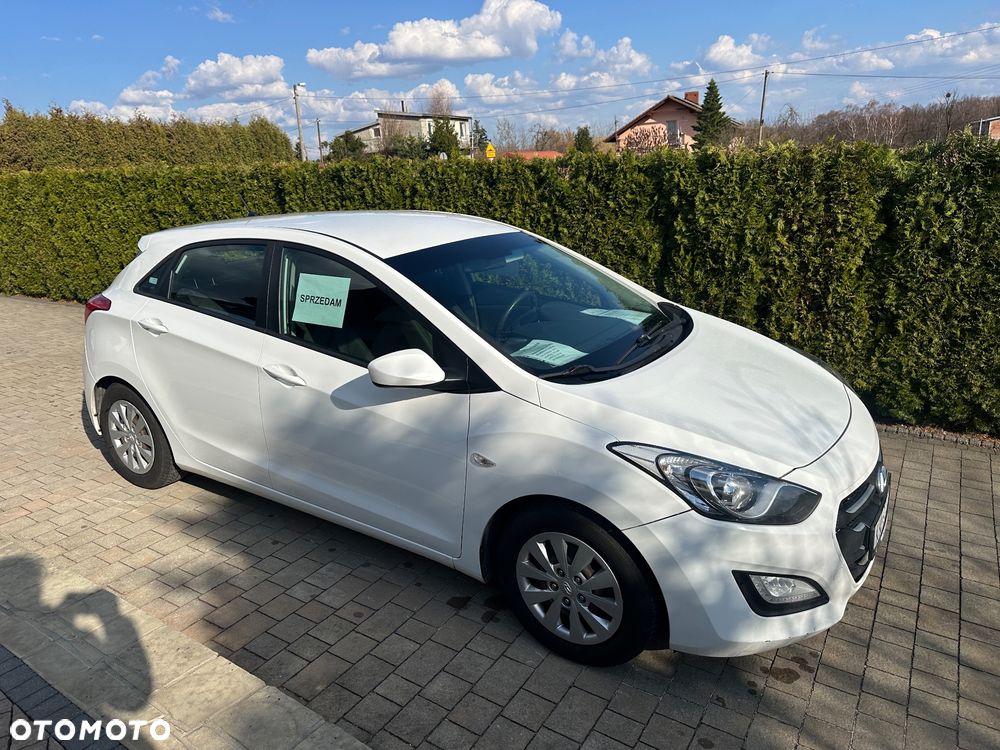 Hyundai i30 1.6 CRDi BlueDrive Comfort - 4