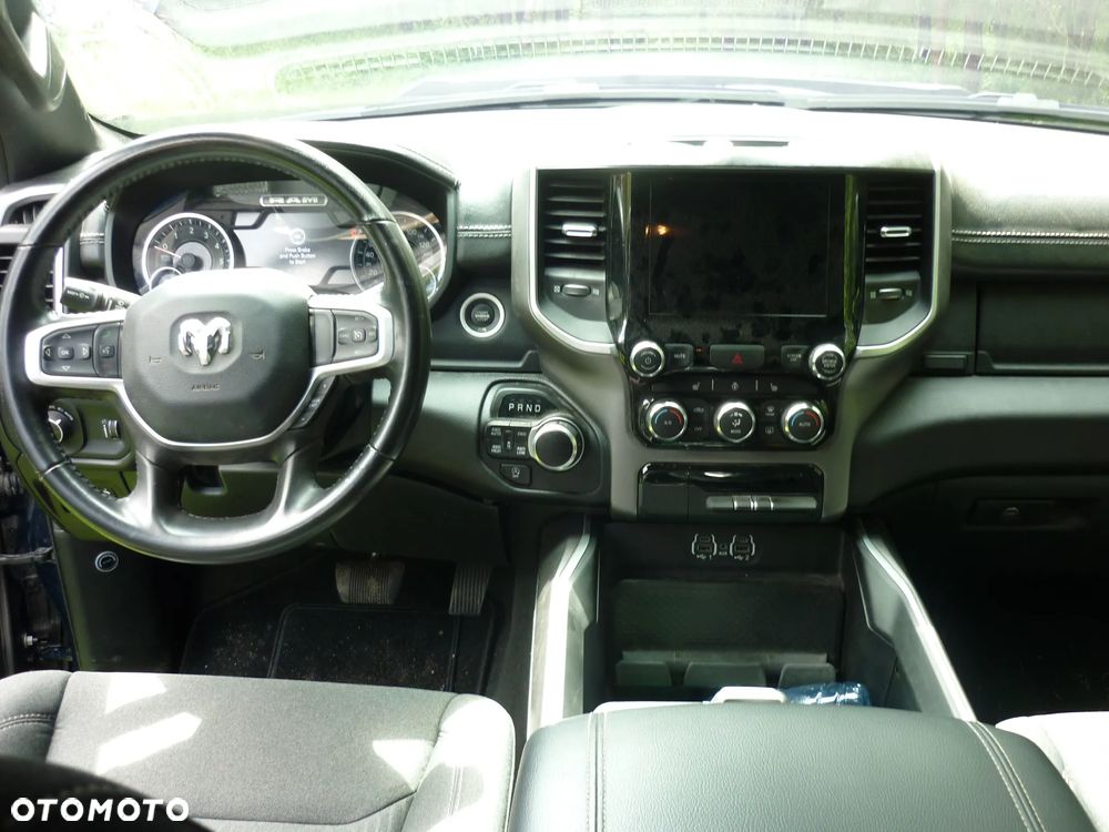 Dodge RAM 5.7 4x4 - 11