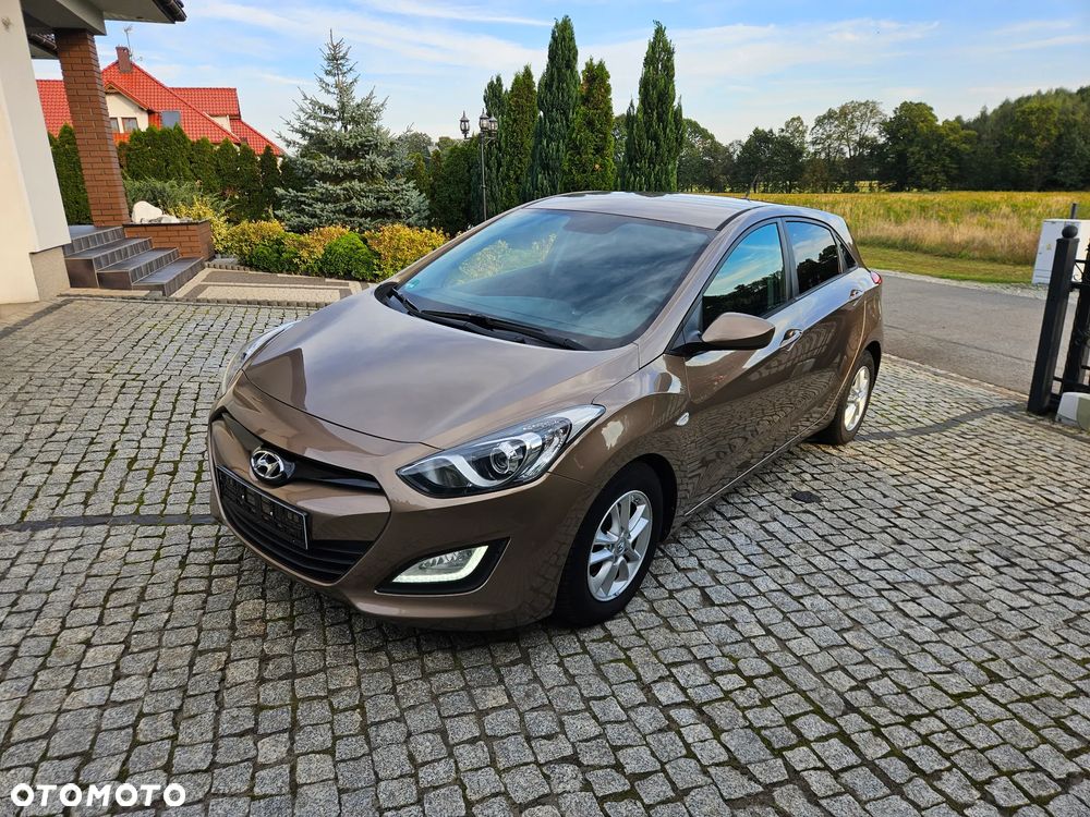 Hyundai i30 - 19
