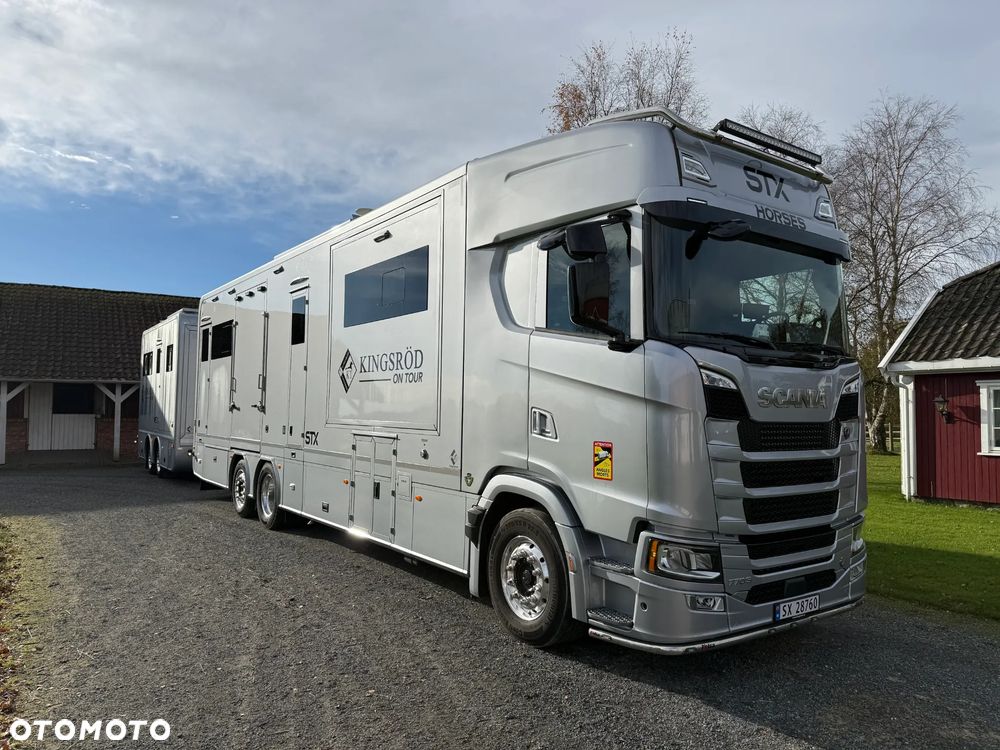 Scania Koniowóz STX S770 5-koni + Duża przyczepa, 4-konie - 7